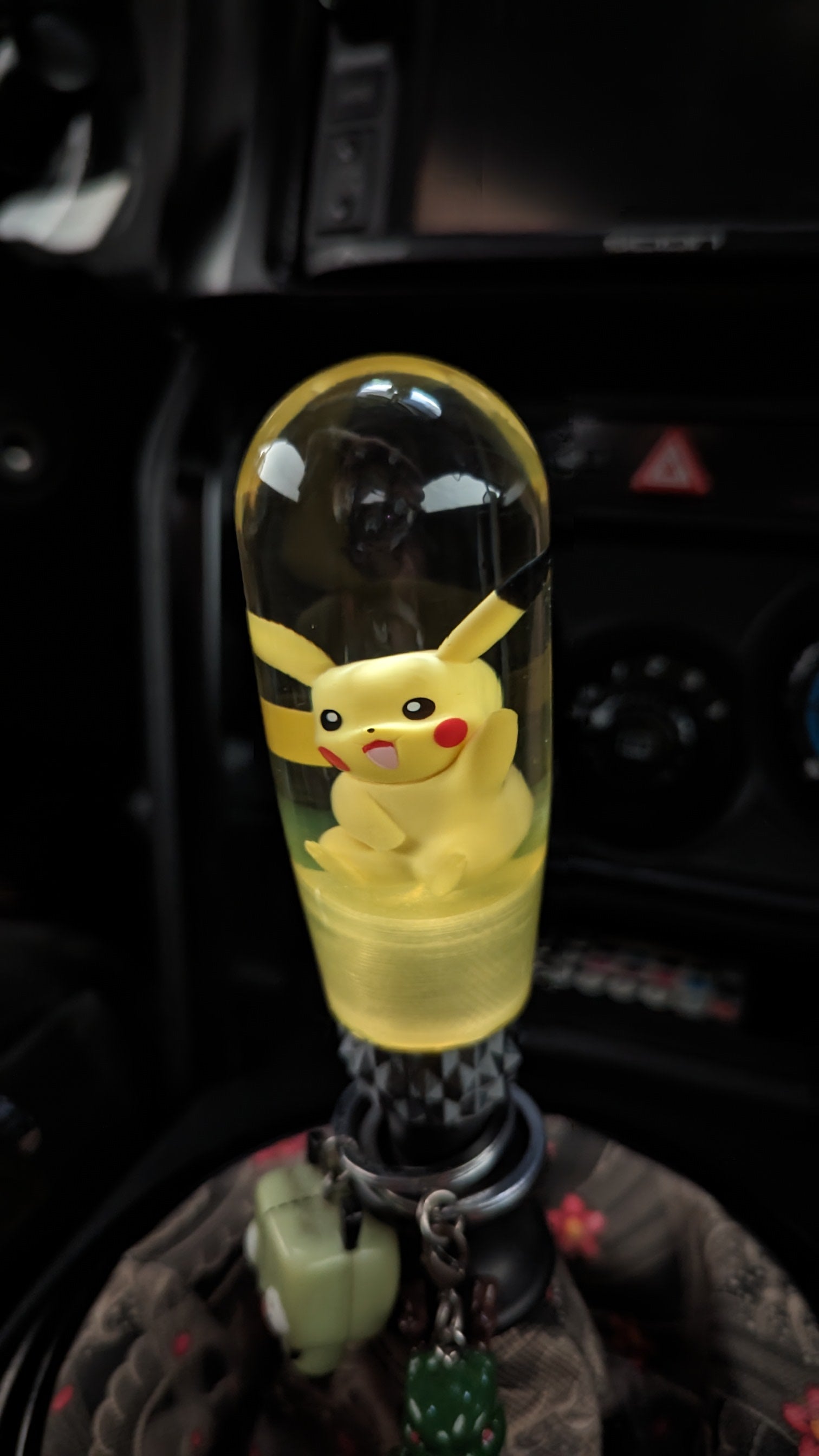 Waving Pikachu 4" Bubble Top Cylinder