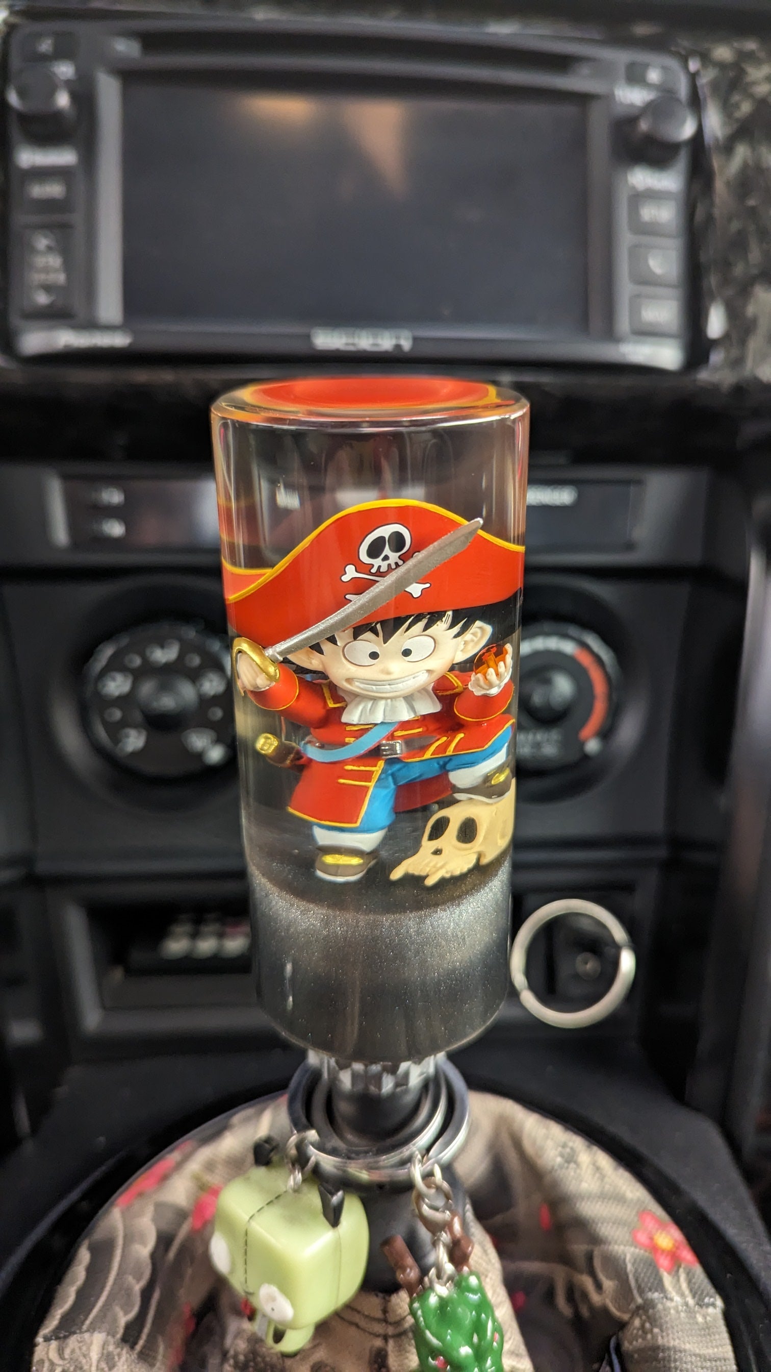 Young Pirate Goku 4.5" Cylinder