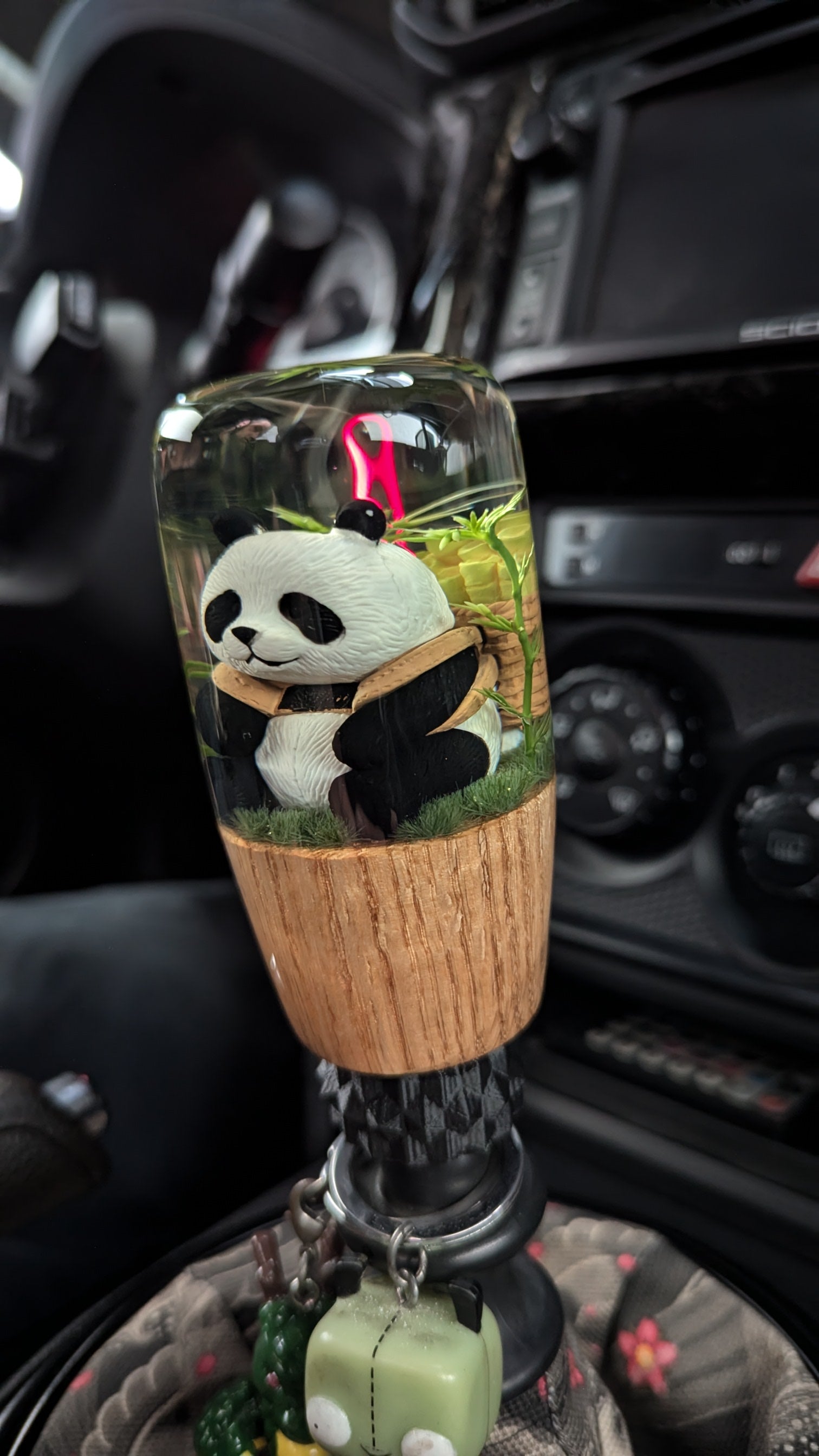 Bamboo Forest Panda 4" Sledge