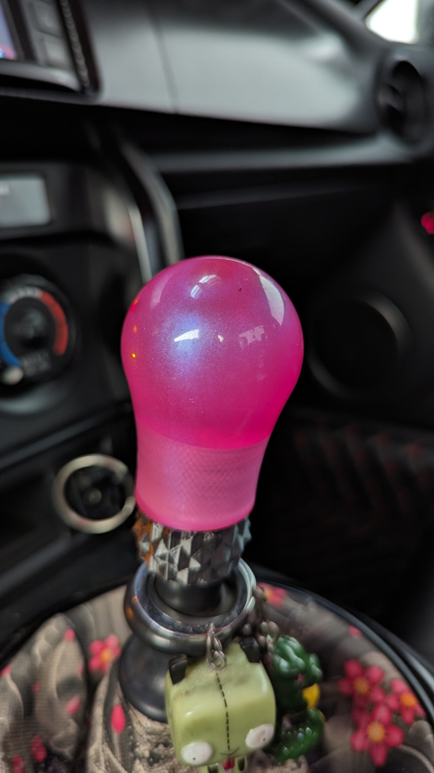 Blue/Pink Hypershift 2" Lightbulb