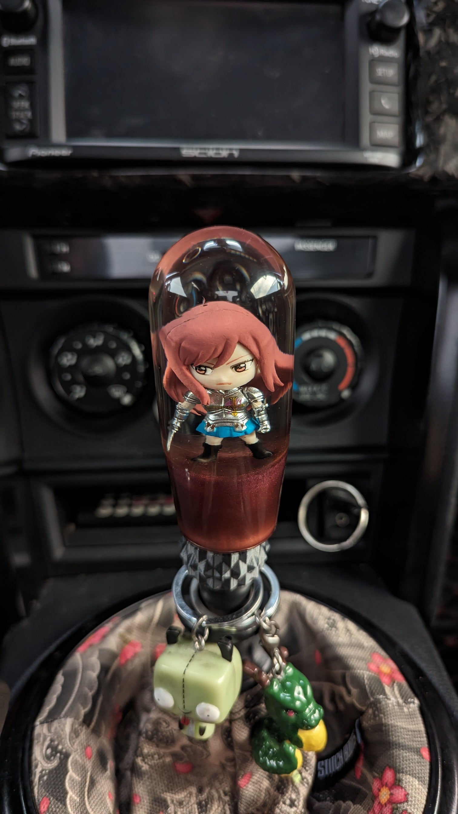 Erza Scarlet 4" Bubble Top Cylinder