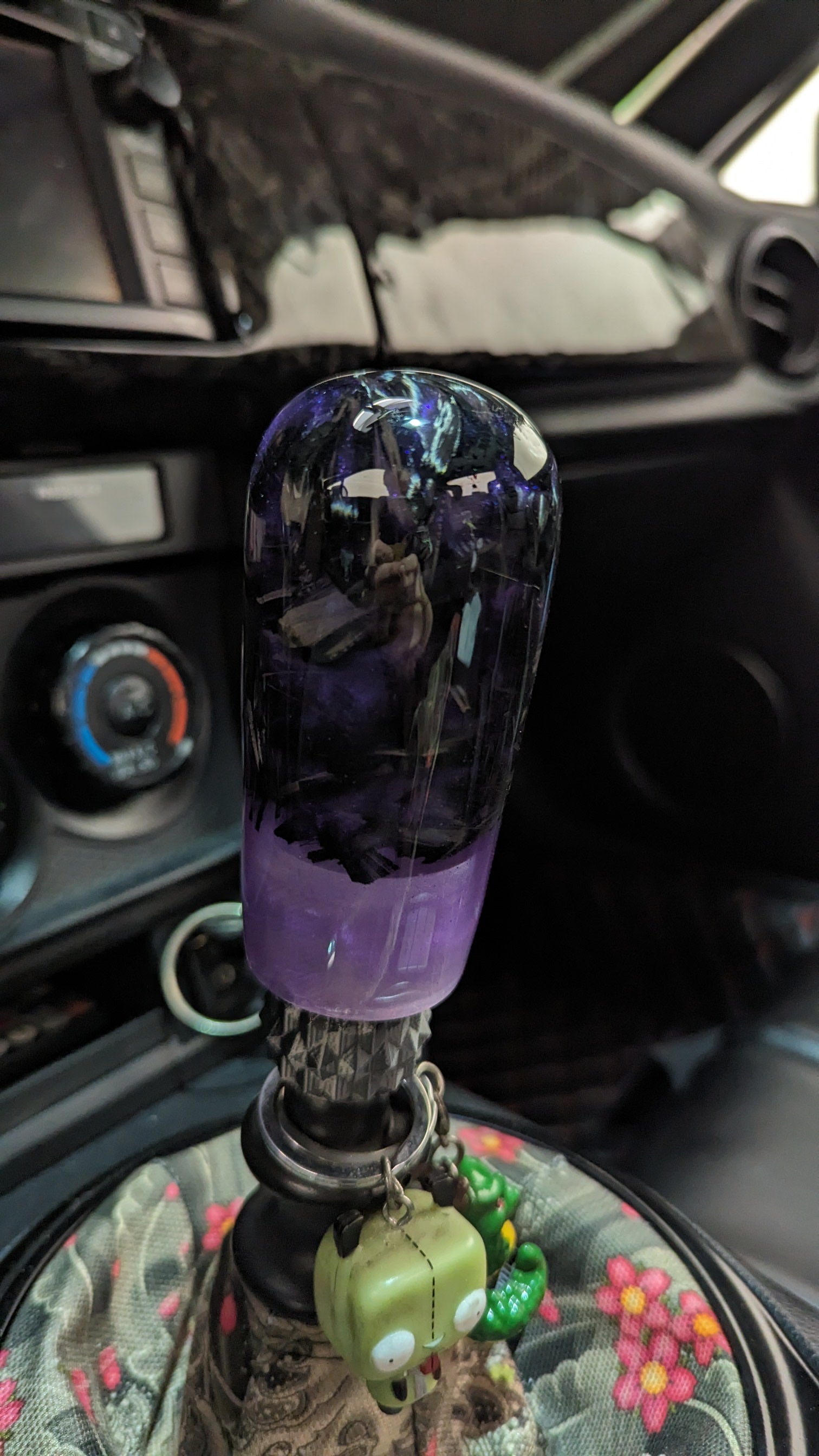 Forged Carbon/Purple Pearl 4" Dome Cylinder