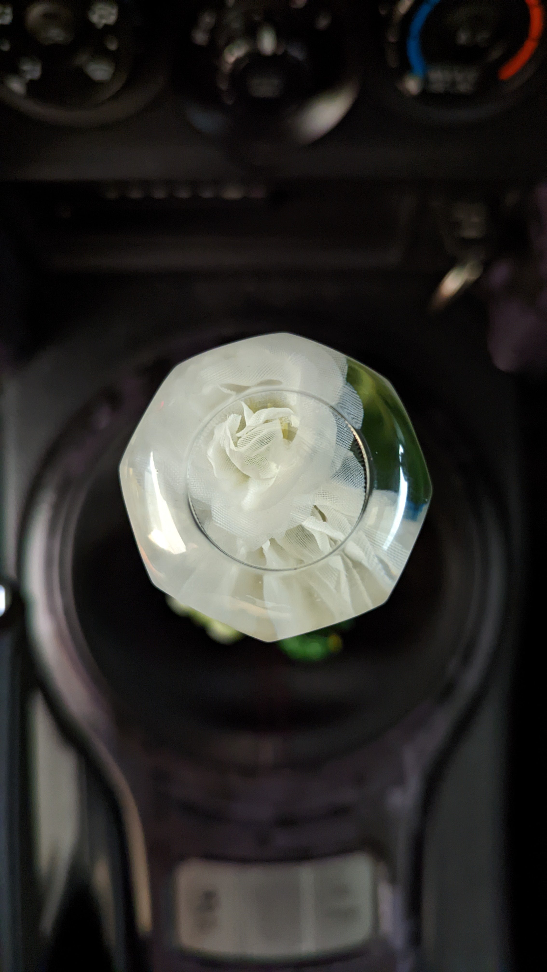 White Rose 4" Gem