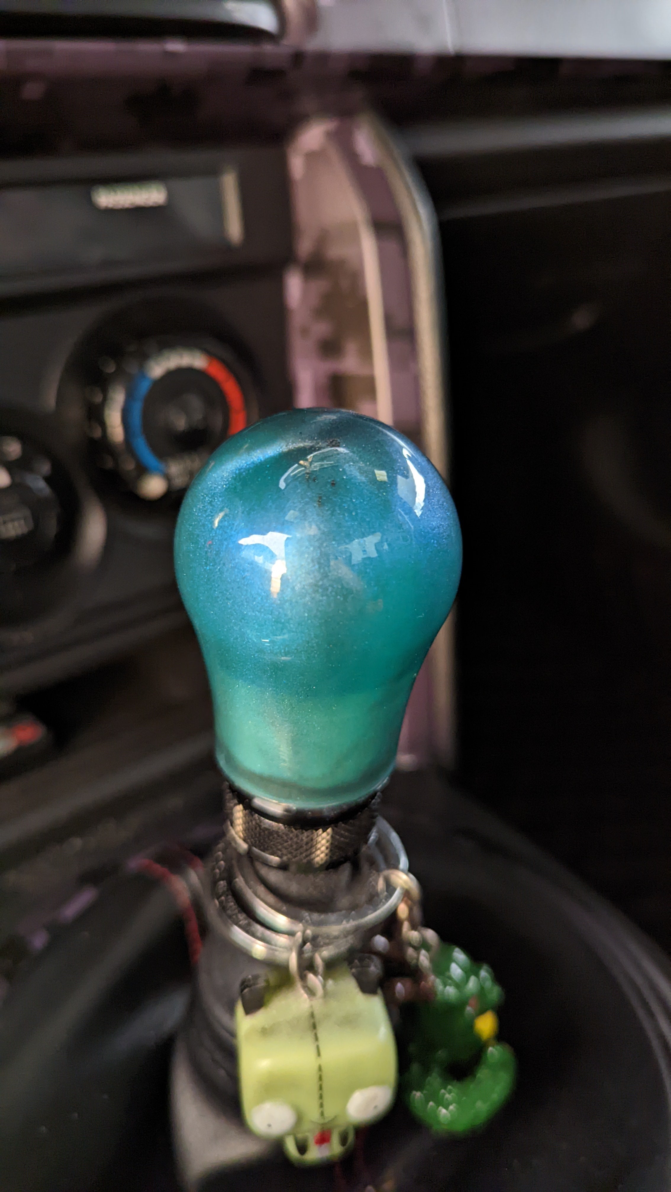 Deep Sea Green/Blue Pearl 2" Lightbulb